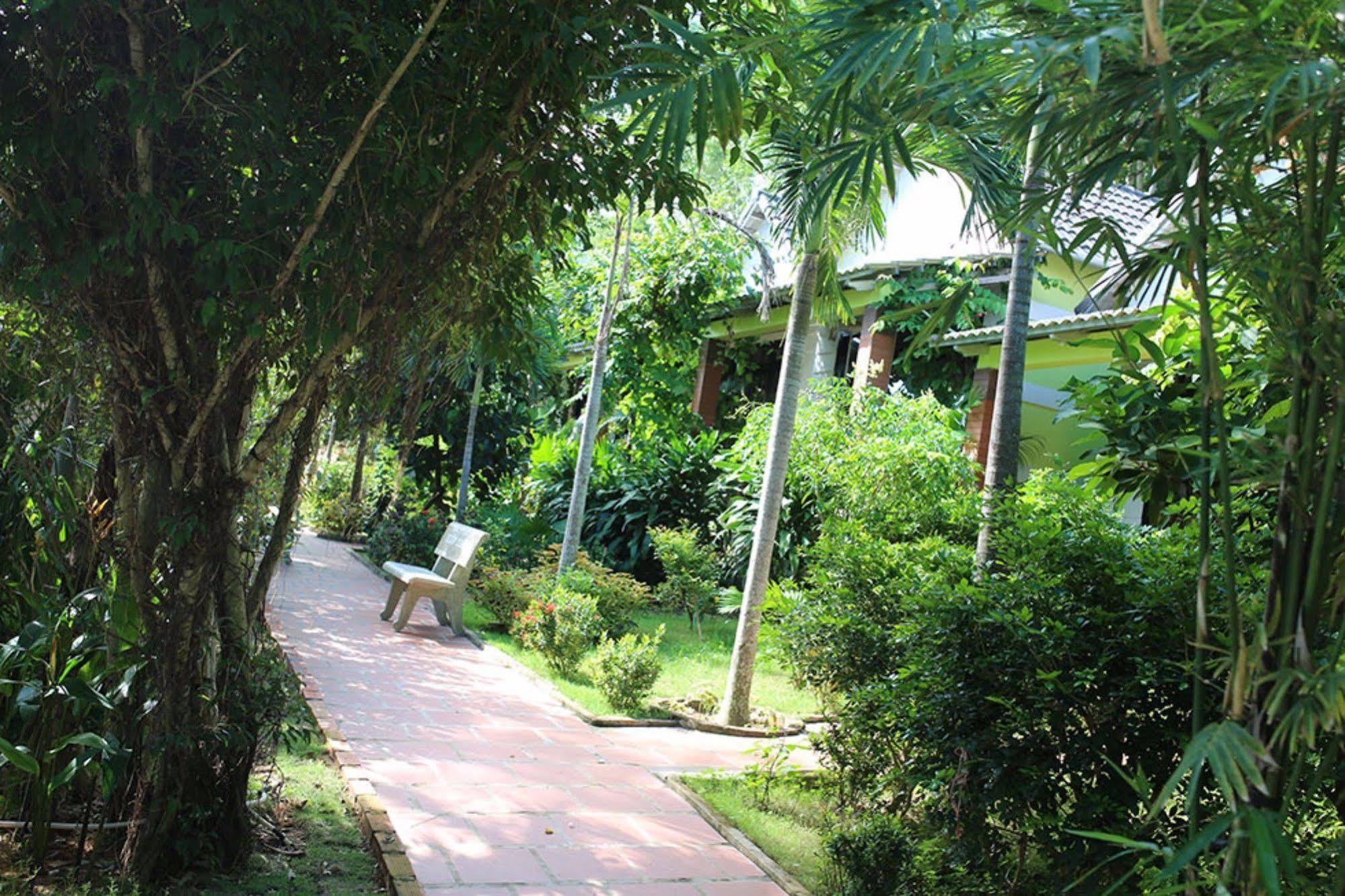 Bungalow Mai Phuong Binh Phú Quốc-sziget Kültér fotó